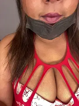 Stripchat Free Porn Cam of _Cute_ariana_