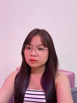 Stripchat Live Sex Cam of ___KARA___