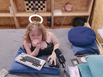 Stripchat Nude Webcam of MiniNatalie