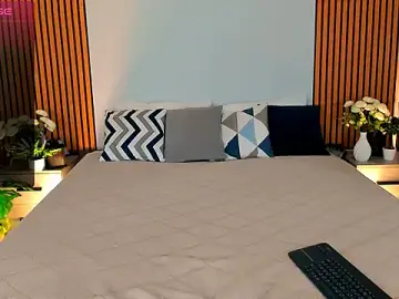 Stripchat Free Live Porn of MiaBecky