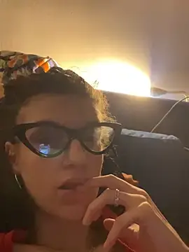 Stripchat Live Sex Cam of bestiacciaa