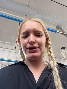 Stripchat Watch Live Sex Cams of Mila_NoRules