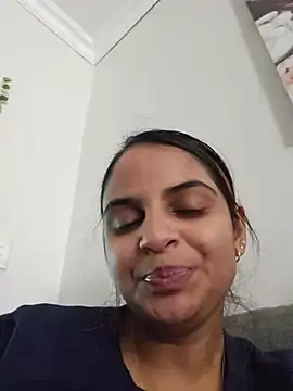 Stripchat Sex Cam of DirtySnowball69