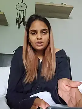 Stripchat Free Live Porn of DirtySnowball69