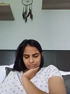 Stripchat Free Porn Cam of DirtySnowball69