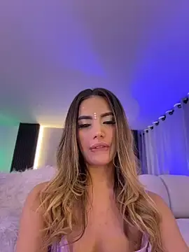 Stripchat Watch Live Sex Cams of Sweet_ivonny
