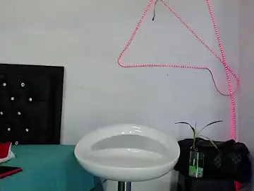 Stripchat Live Porn of Damian_hart_24CM