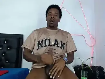 Stripchat Free Porn Cam of Damian_hart_24CM