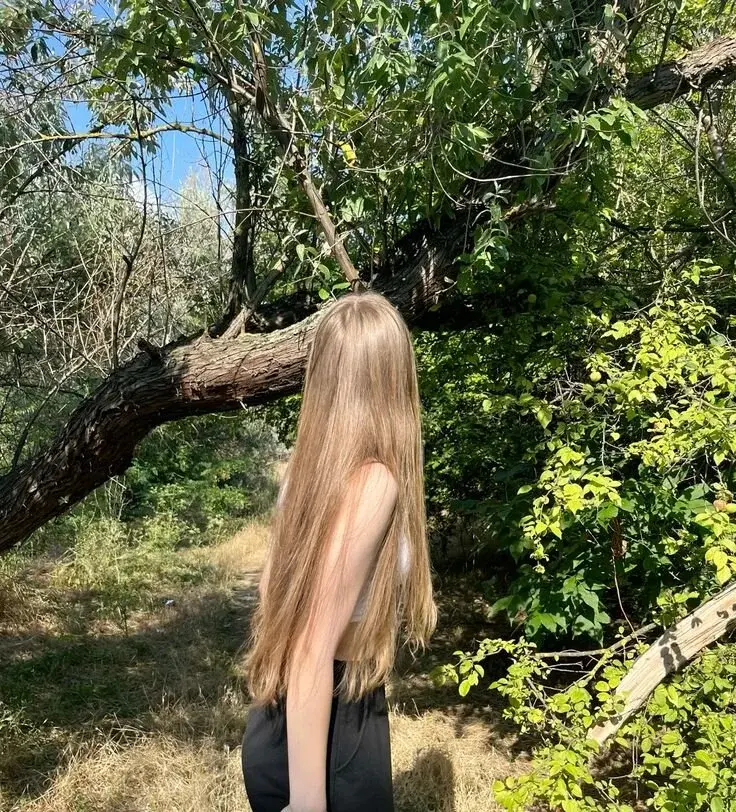 bella_sky11