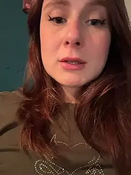 Stripchat Live Sex Cam of Dina_Tease