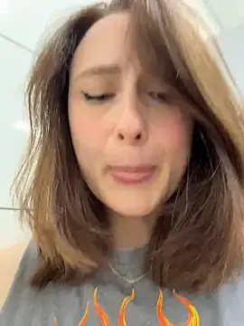 Stripchat Free Live Porn of Dina_Tease