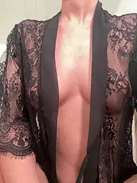 Stripchat Watch Live Sex Cams of CutieEmy