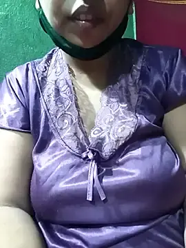 Stripchat Live Sex of Curvy_Somya