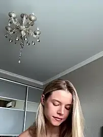 Stripchat Live Sex Cam of JessIsLove