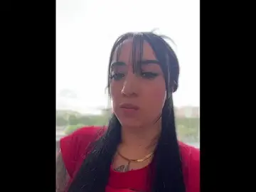 Stripchat Live Sex Cam of EmmyEvans1