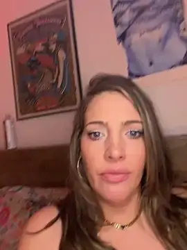 Stripchat Adult Webcams of hollyharmd