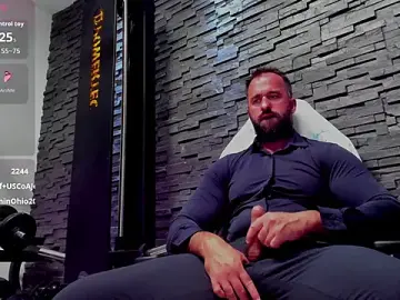 Stripchat Adult Webcam of David_Big_Daddy