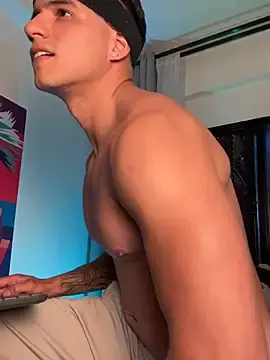 Stripchat Nude Webcam of Jamess_White