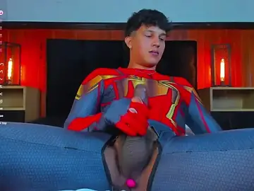 Stripchat Watch Live Sex Cams of Leo_Savage_