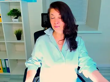 Stripchat Free Porn Cam of AnaMills