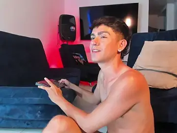 Stripchat Live Porn of Steven_baby69