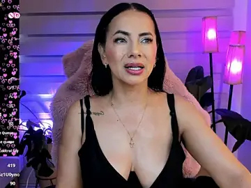 Stripchat Sex Cam of veronika_naughty