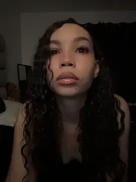 Stripchat Free Live Porn of nikkiloveee