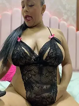 Stripchat Live Sex Cam of sofia_xxx02