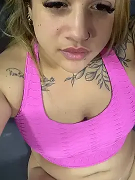 Stripchat Adult Webcam of kahreal