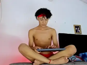 Stripchat Live Sex of lyan_77