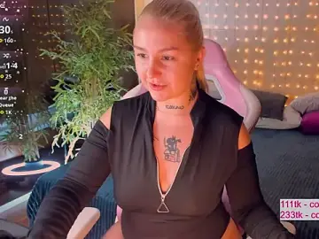 Stripchat Best live sex cam show of Debbie_Taylor