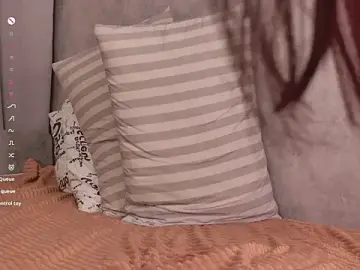 Stripchat Sex Cam of Playful_Lia
