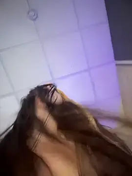 Stripchat Nude Webcam of ShyDesireXXX