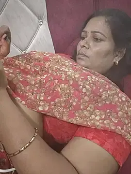 Stripchat Free Porn Cam of tamilaruvi