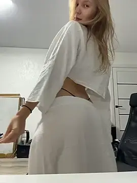 Stripchat Live Sex Cam of Ketitull