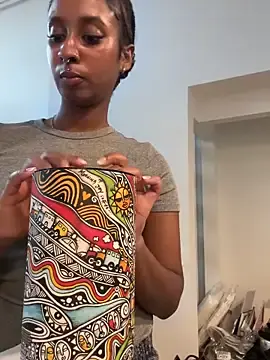 Stripchat Live Sex Cam of Your_Paris