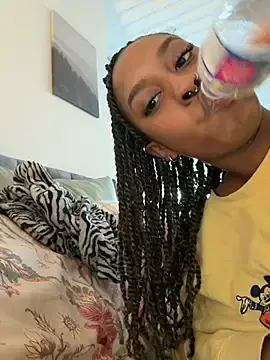 Stripchat Live Sex of Your_Paris