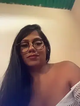 Stripchat Live Sex Cam of shaylin_brooke1