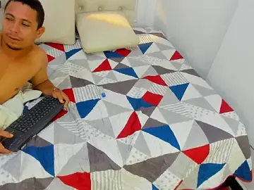Stripchat Free Live Porn of charlotte_dante212