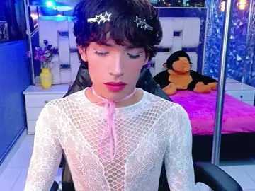 Stripchat Live Porn of AlecciaNova