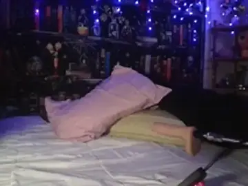 Stripchat Live Porn of TrenaAnne