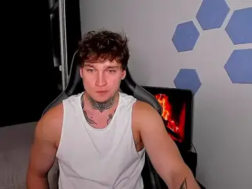 Stripchat Free Live Porn of Chris_Tyson