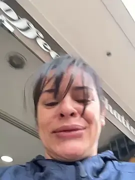 Stripchat Free Porn Cam of Dr_Nathalia_28