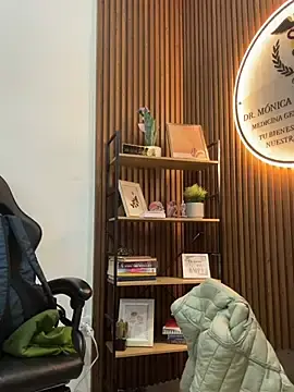 Stripchat Live Sex of Dr_Nathalia_28