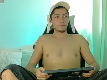 Stripchat Free Live Porn of Zahir_Raw
