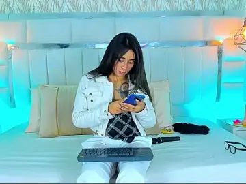 Stripchat Watch Live Sex Cams of iam_raven