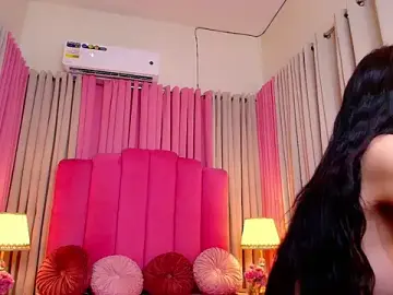 Stripchat Live Sex Cam of GeorginaMiller04