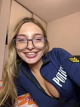 Stripchat Watch Live Sex Cams of paulinee2006