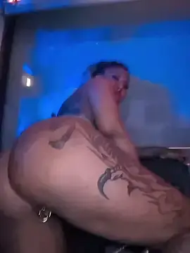 Stripchat Sex Cam of DarkDea