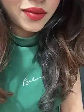 Stripchat Nude Webcam of Yours_riya11